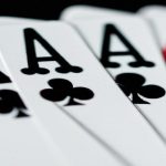 Jak wyglądają układy kart w pokerze?