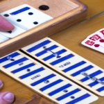 Zasady gry w Cribbage – poradnik dla początkujących